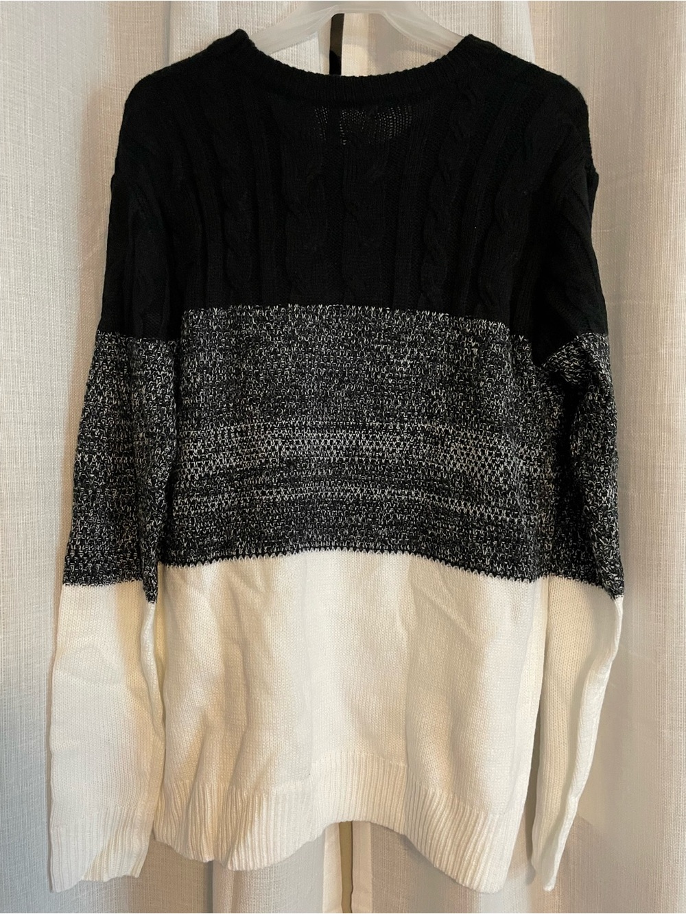 Women's Colorblock Pullover Sweater - Black, Gray & White